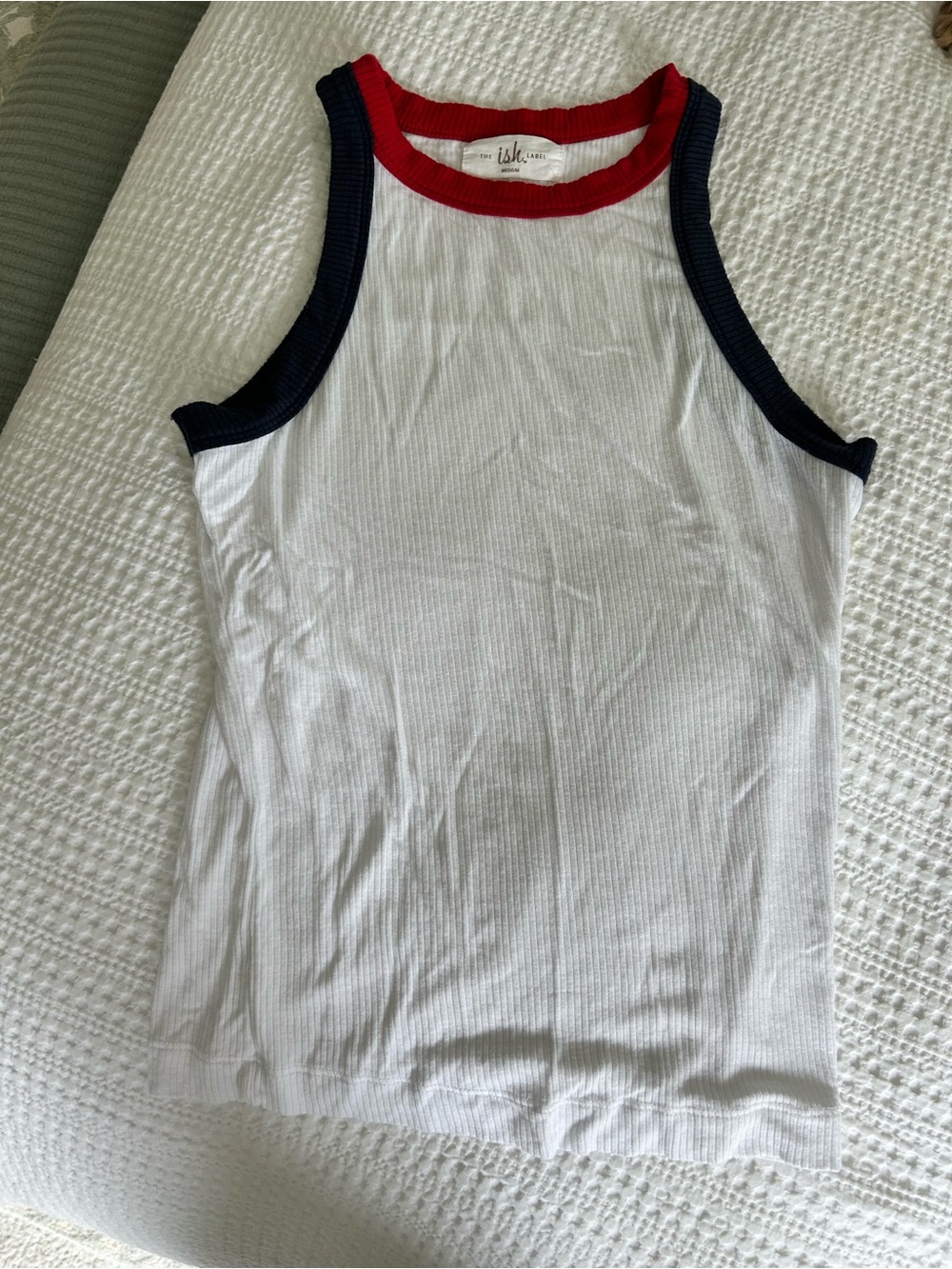 Colorblock-Trim Ribbed Tank Top - Picture 2 of 4